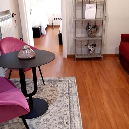 Bed and Breakfast Il Roseto Фрозиноне Экстерьер фото