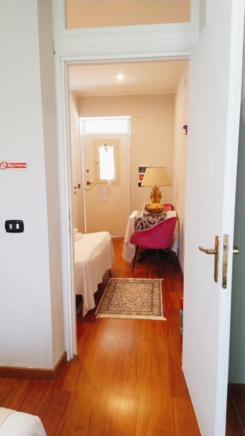Bed and Breakfast Il Roseto Фрозиноне Экстерьер фото