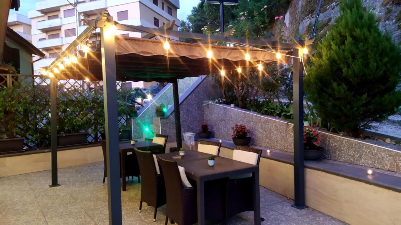 Bed and Breakfast Il Roseto Фрозиноне Экстерьер фото