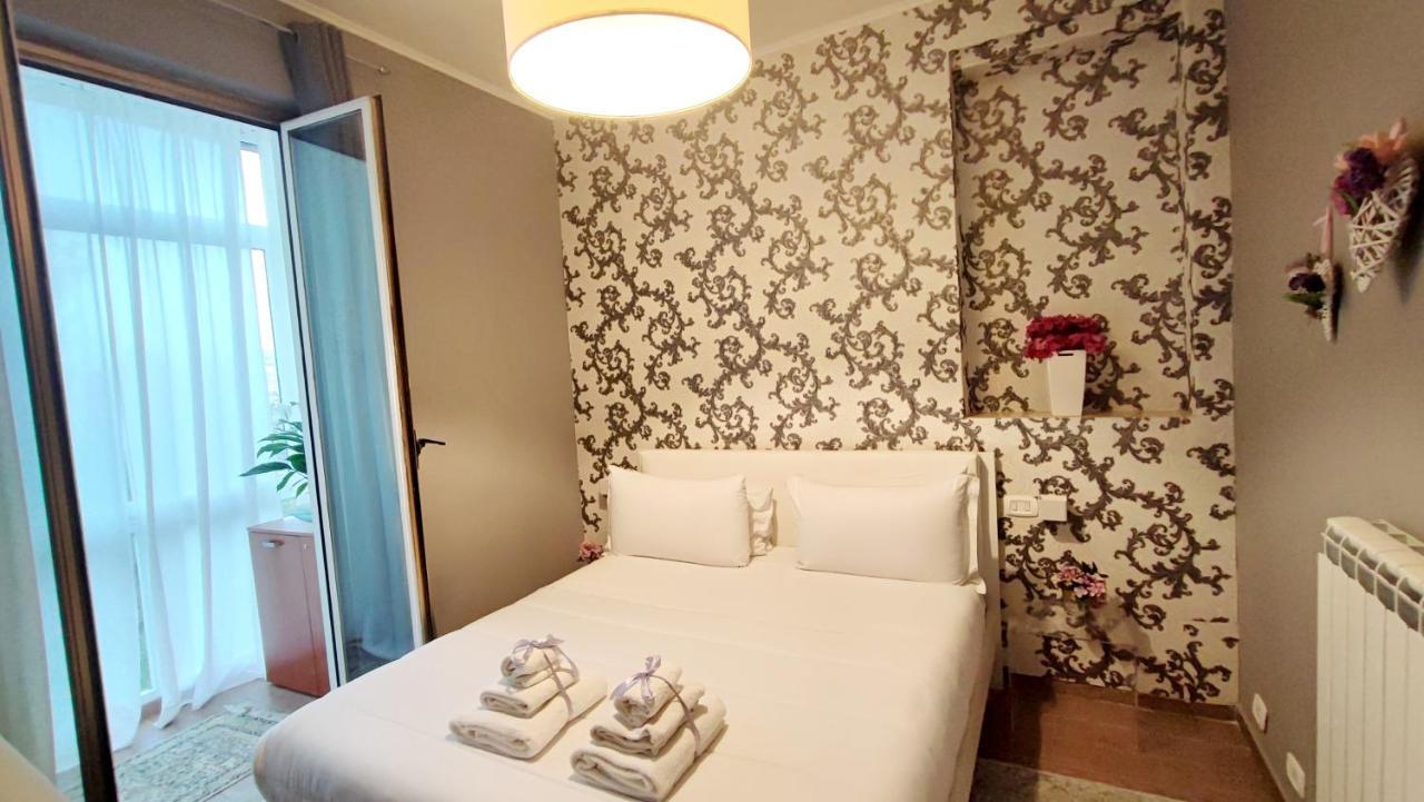 Bed and Breakfast Il Roseto Фрозиноне Экстерьер фото