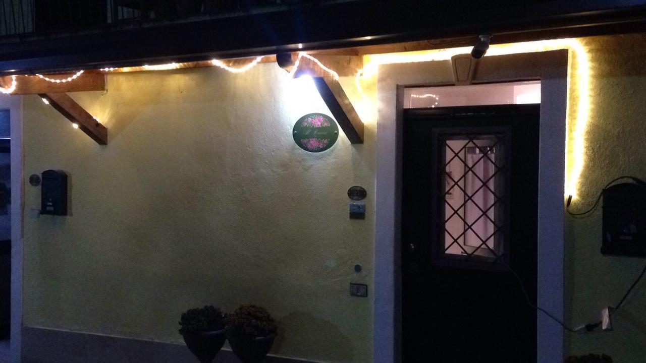 Bed and Breakfast Il Roseto Фрозиноне Экстерьер фото