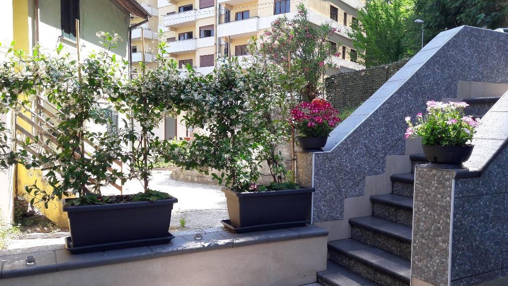 Bed and Breakfast Il Roseto Фрозиноне Экстерьер фото