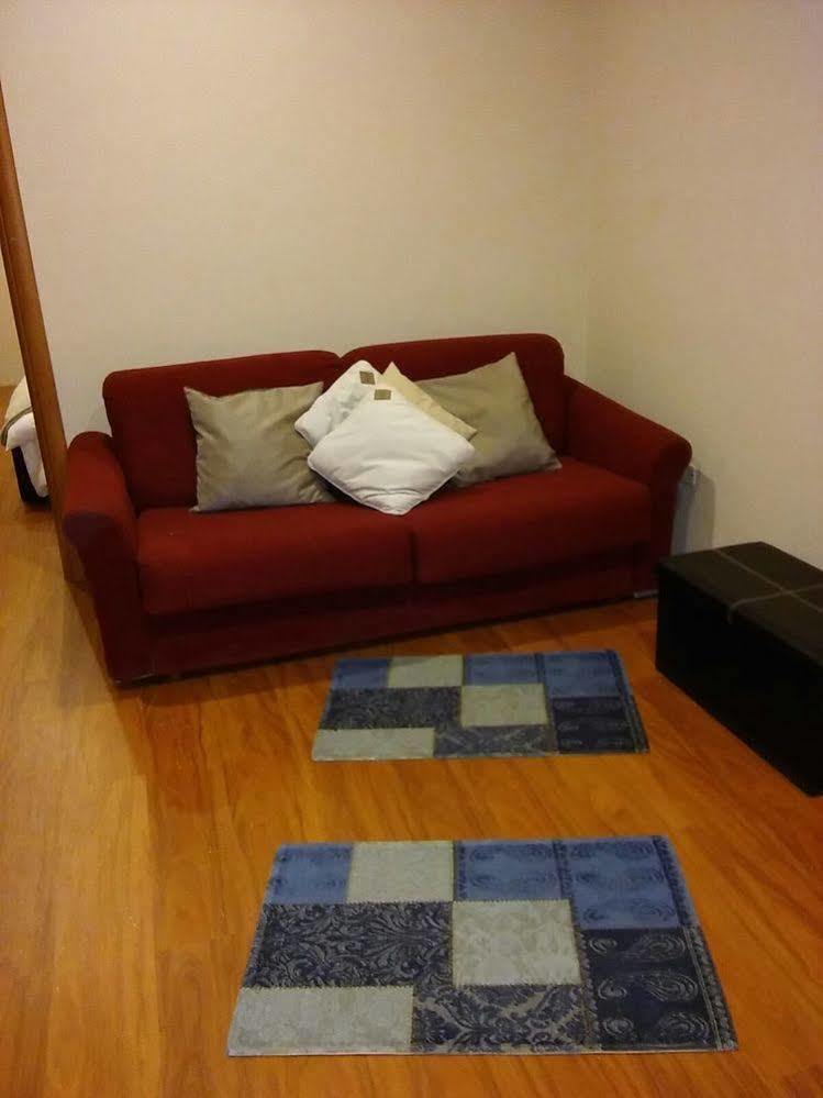 Bed and Breakfast Il Roseto Фрозиноне Экстерьер фото
