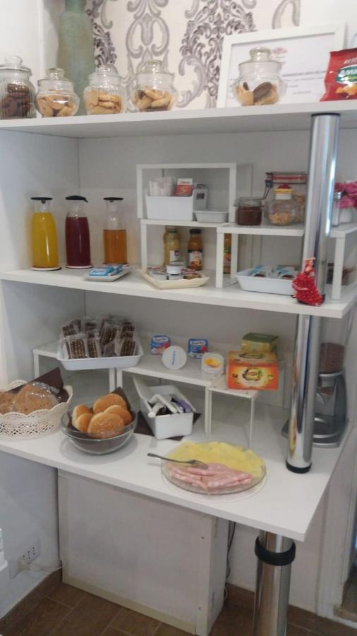 Bed and Breakfast Il Roseto Фрозиноне Экстерьер фото