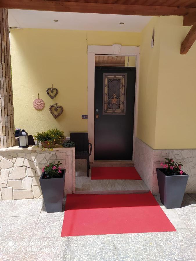 Bed and Breakfast Il Roseto Фрозиноне Экстерьер фото